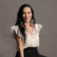 Dra. Marcela Celis - Secretaria